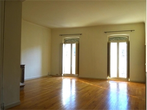 t5 à la location -   84000  AVIGNON, surface 127 m2 location t5 - UBI460306796